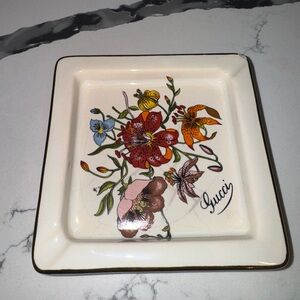 Gucci Flora Tiger Lily Ashtray